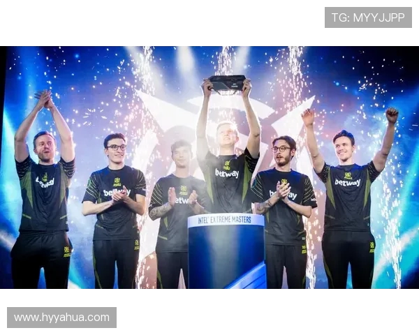 CSGO战术深度解析:揭开FPX战队的制胜秘密与策略布局 CSGO战术深度解析:揭开FPX战队的制胜秘密与策略布局